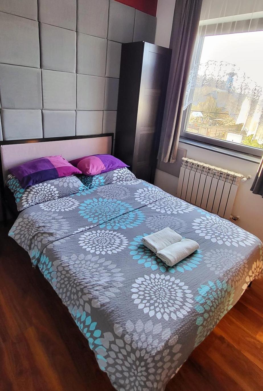 M Hostel Гливице Екстериор снимка