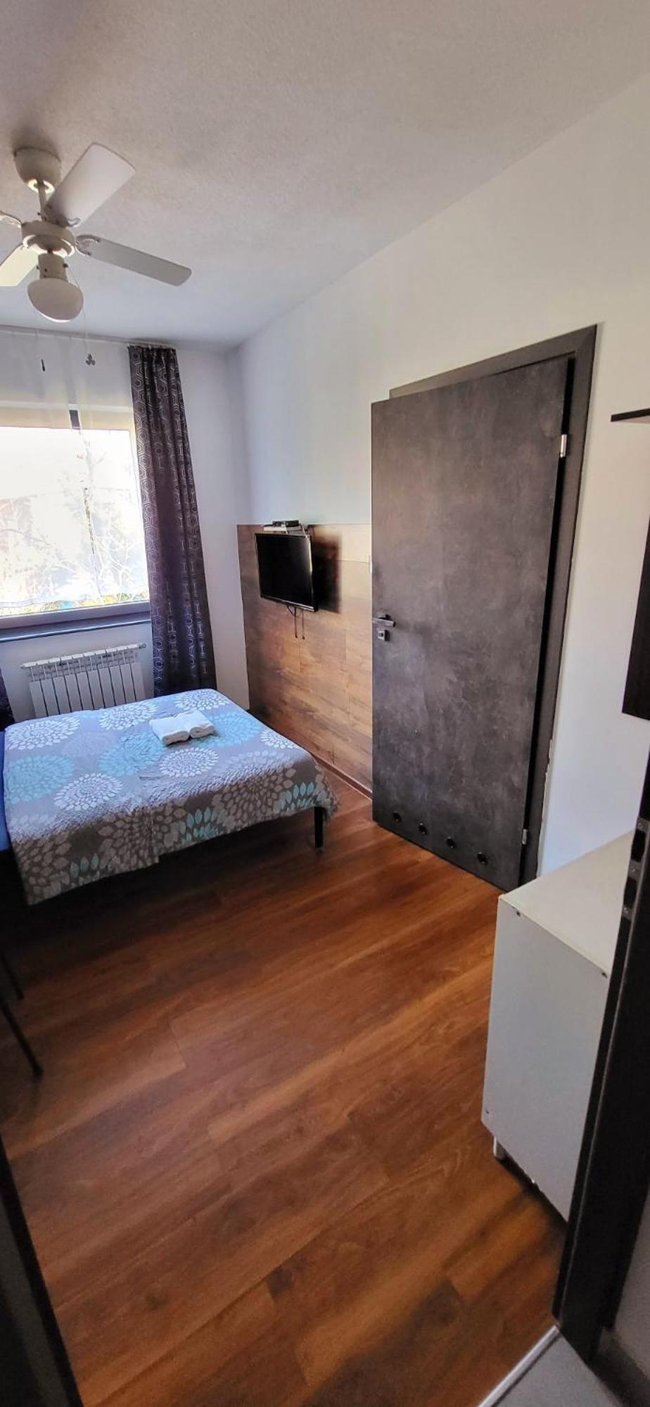 M Hostel Гливице Екстериор снимка