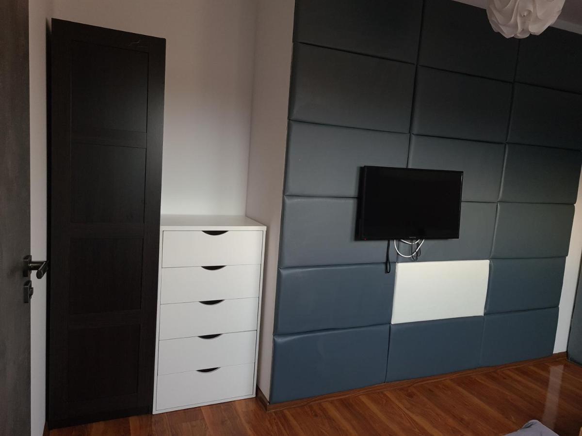 M Hostel Гливице Екстериор снимка